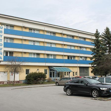 Hostel Turist Zvolen Extérieur photo