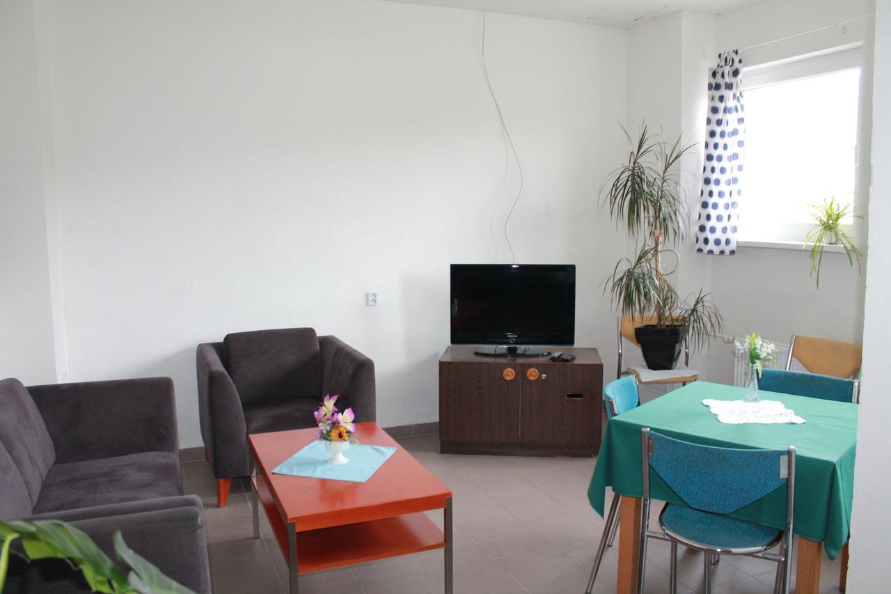 Hostel Turist Zvolen Extérieur photo
